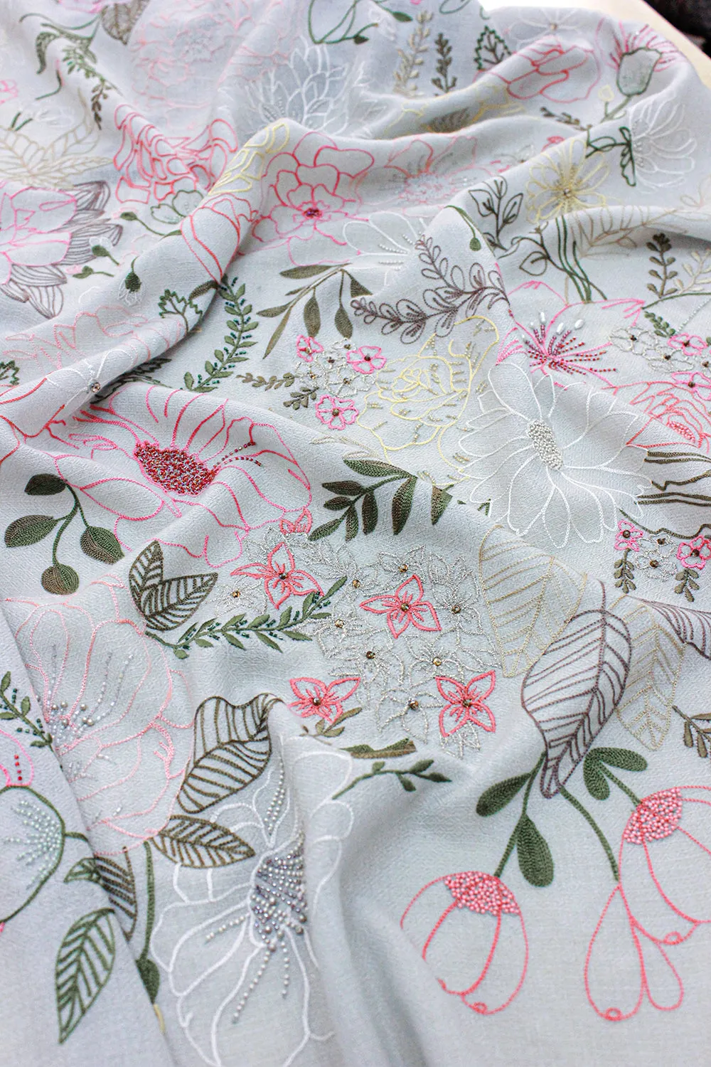 A Floral Dream | Embroidered Pure Cashmere Stole