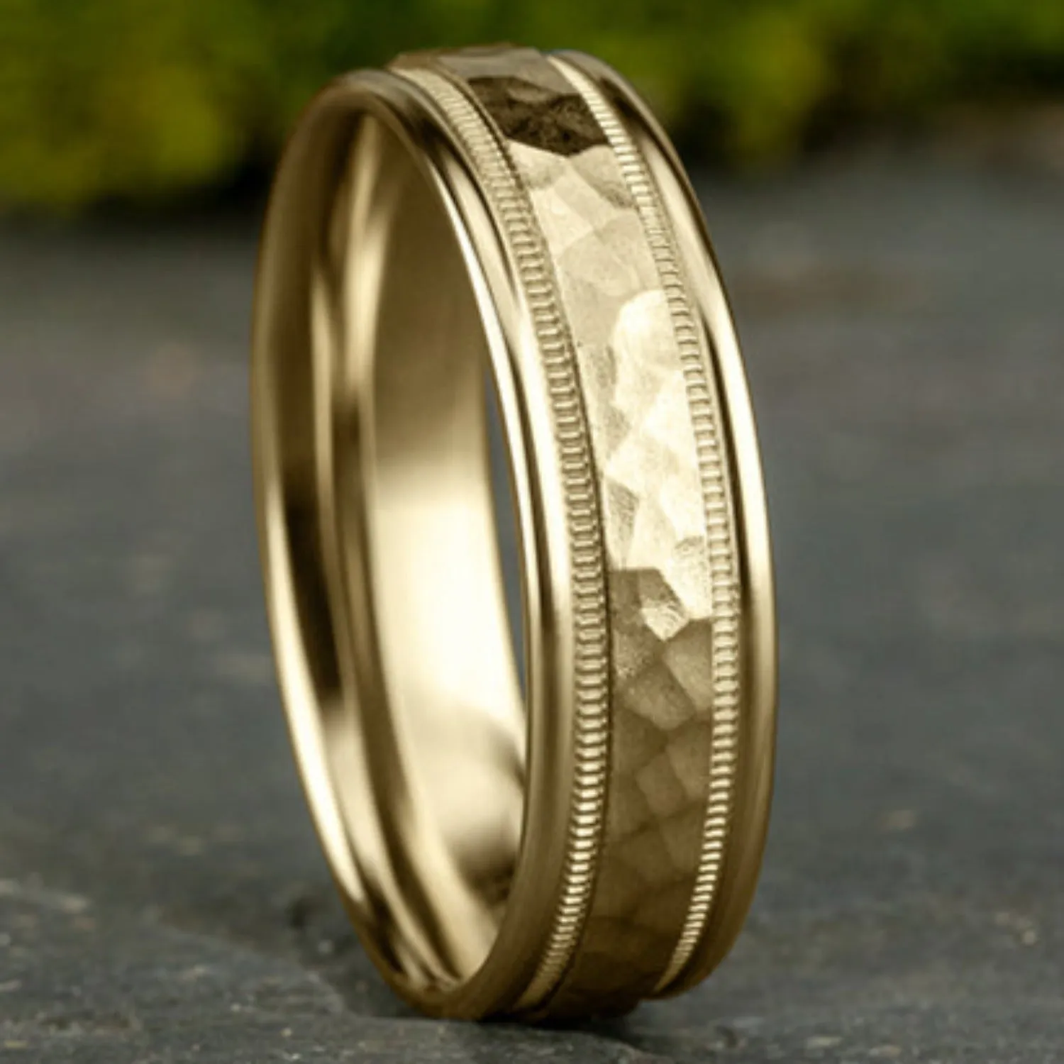 Benchmark Comfort-Fit Hammered Wedding Ring