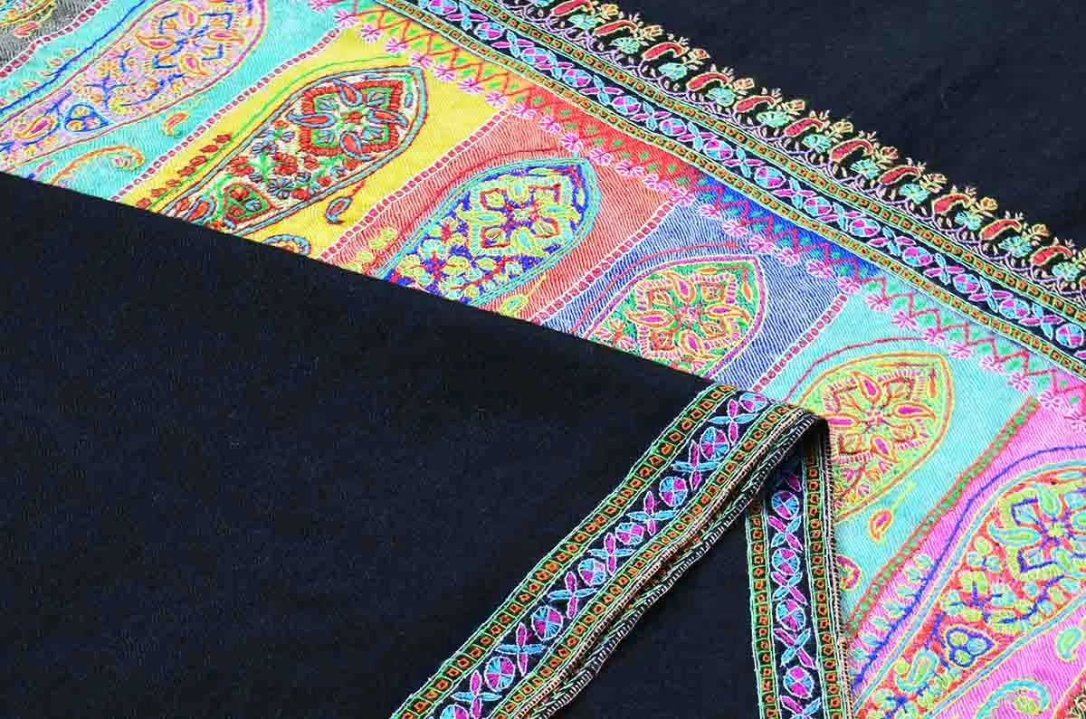 black embroidery shawl - 4809
