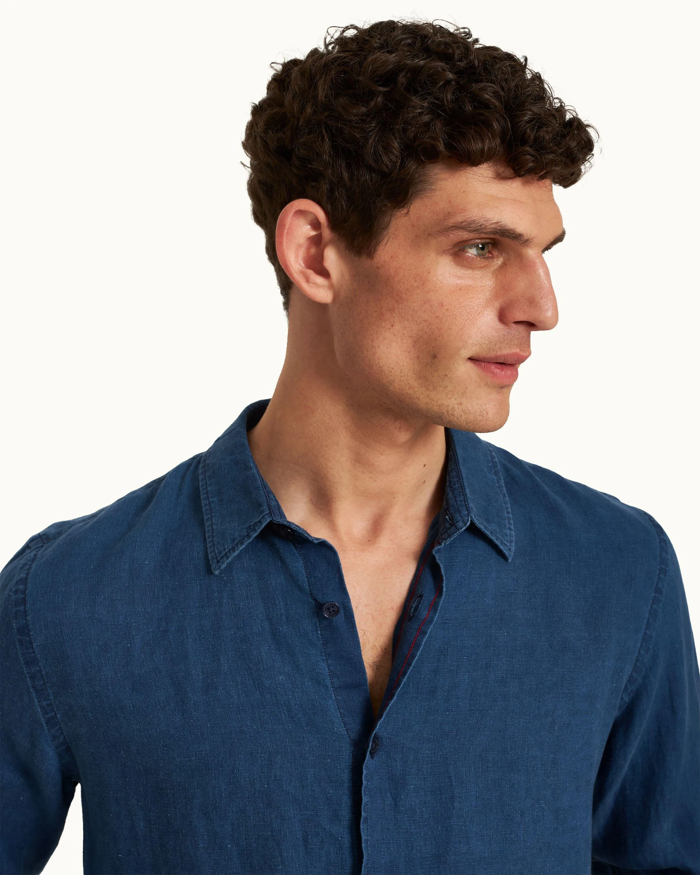 Giles Indigo